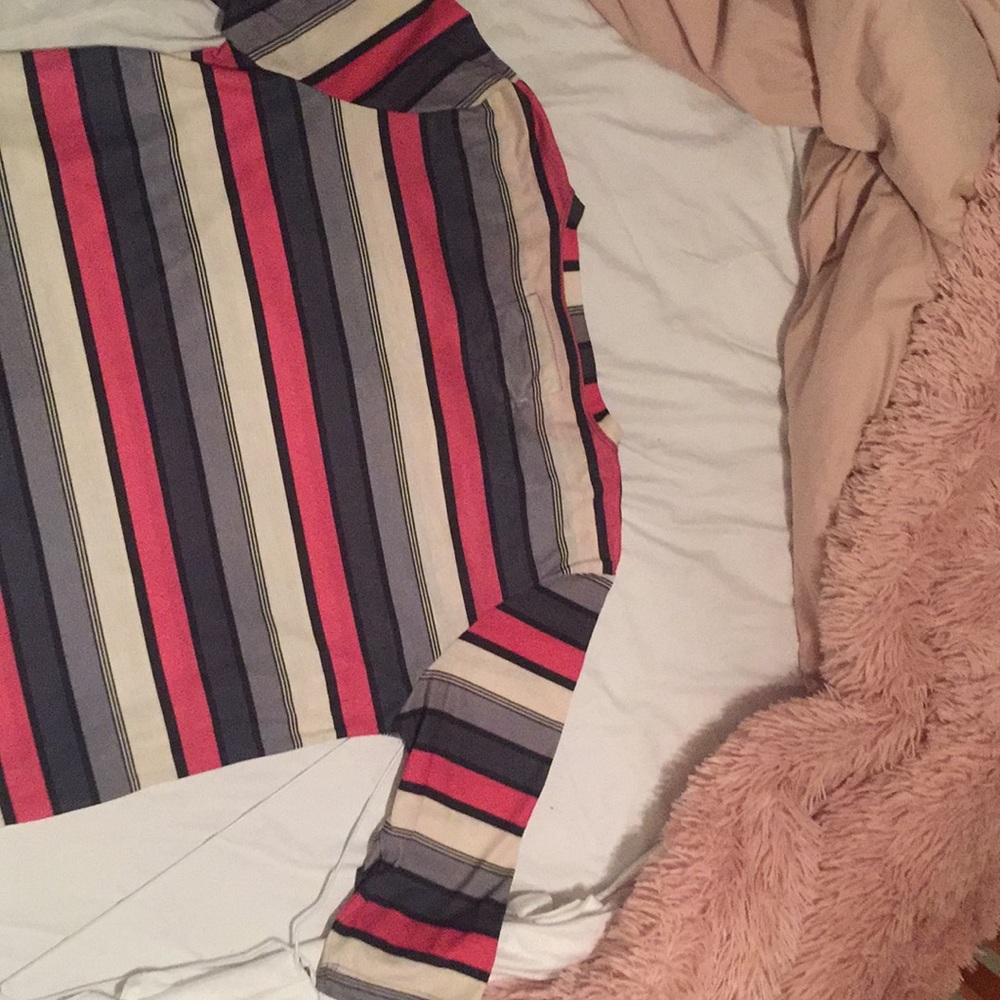 Top - Picture 3 of 3